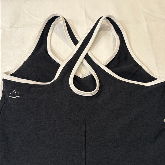 Beyond Yoga Black and White Active Dress Size S - Picture 6 of 12